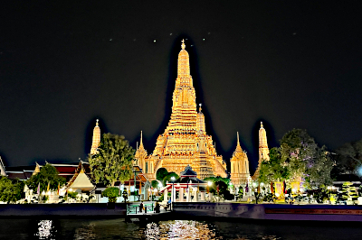 Wat Arun by Night