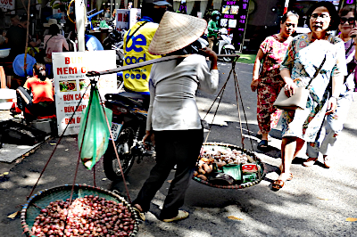 Old Hà Nội Street Scene
